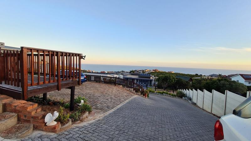 5 Bedroom Property for Sale in Dana Bay Western Cape